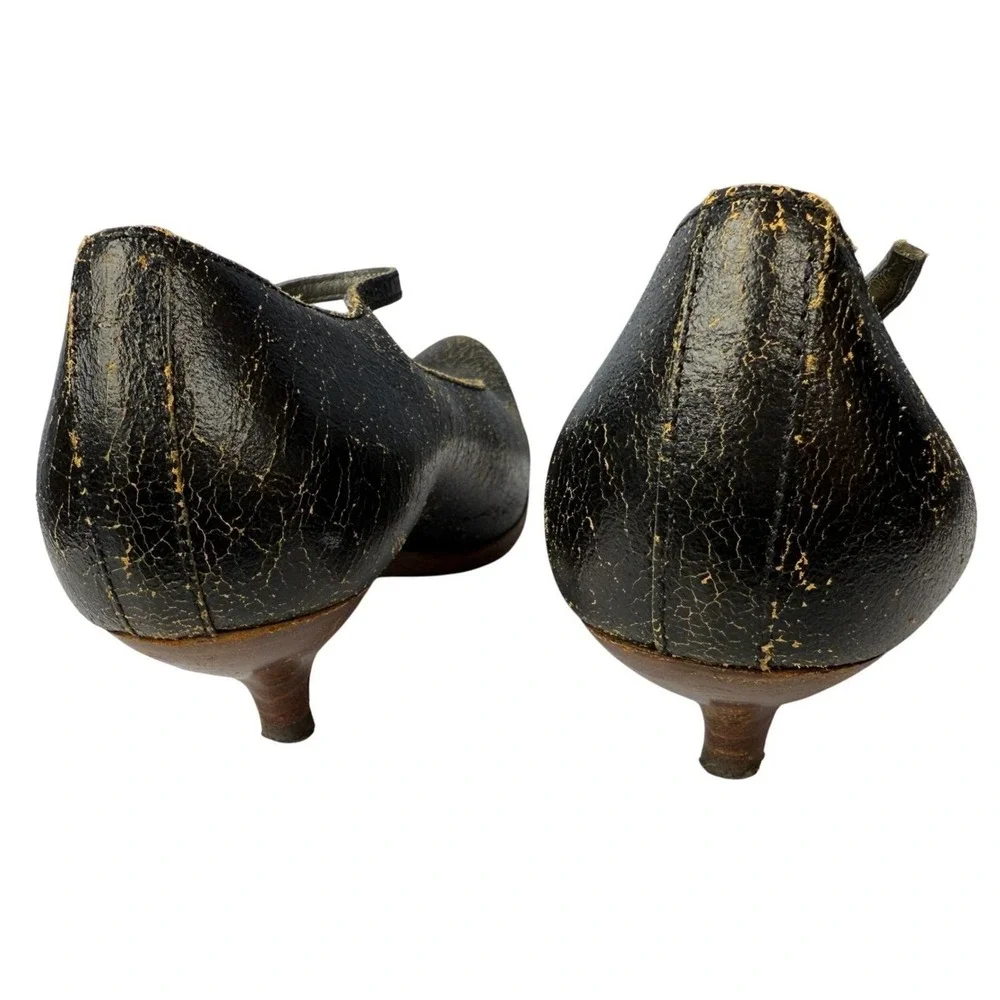 Vintage 2001 MIU MIU‎ Size 37 Black Crackle Leather Mary Janes Kitten Heels Y2K
